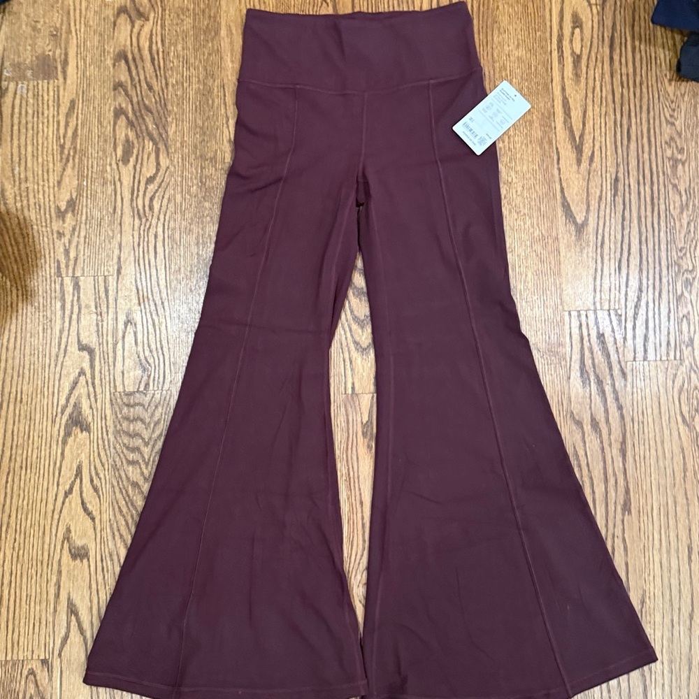 NEW with tags ATHLETA Elation Ultra Flare Pant M Medium Spiced Cabernet 791847 - Picture 6 of 8
